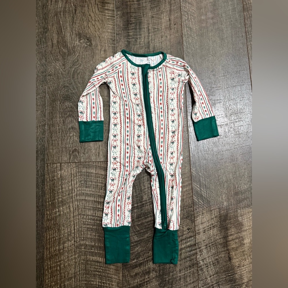 Bamboo Baby Zipper Sleeper Bow Christmas Print 12-18 month